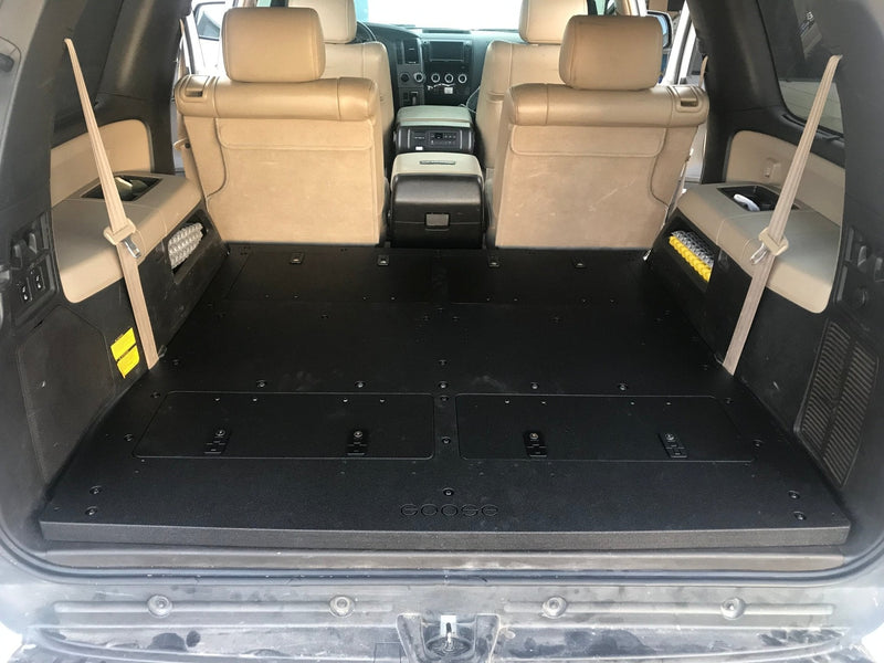 Load image into Gallery viewer, Goose Gear Toyota Sequoia 2008-2022 2nd Gen. - Rear Plate System
